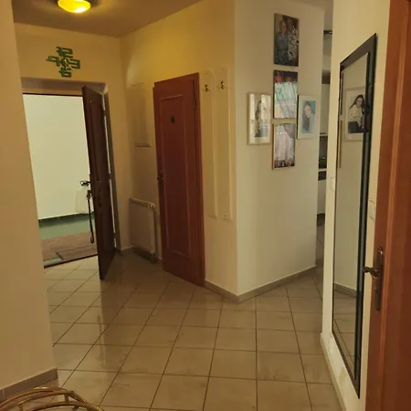 Plazza Royal - Rent Or Buy